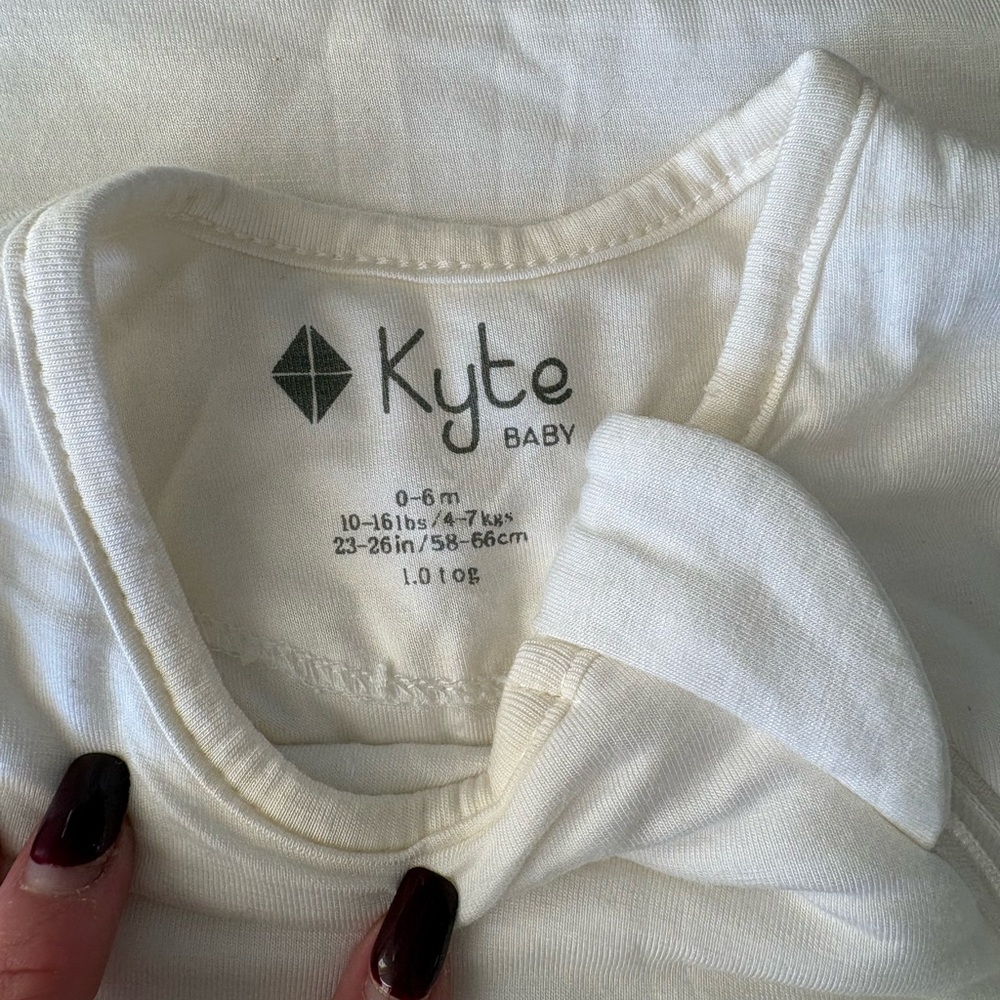 Kyte BABY Off white sleep sack size S 1.0 tog